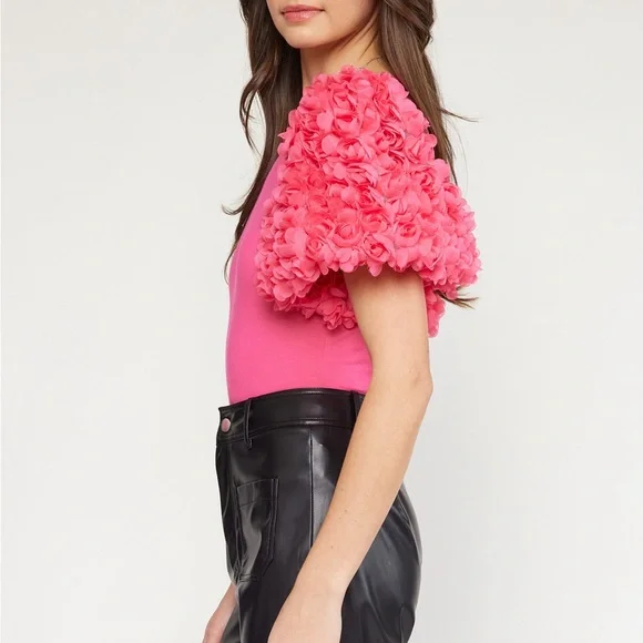 🎀ENTRO Pink bossy suit with puffy flower sleeves 🎀 - Picture 5 of 6